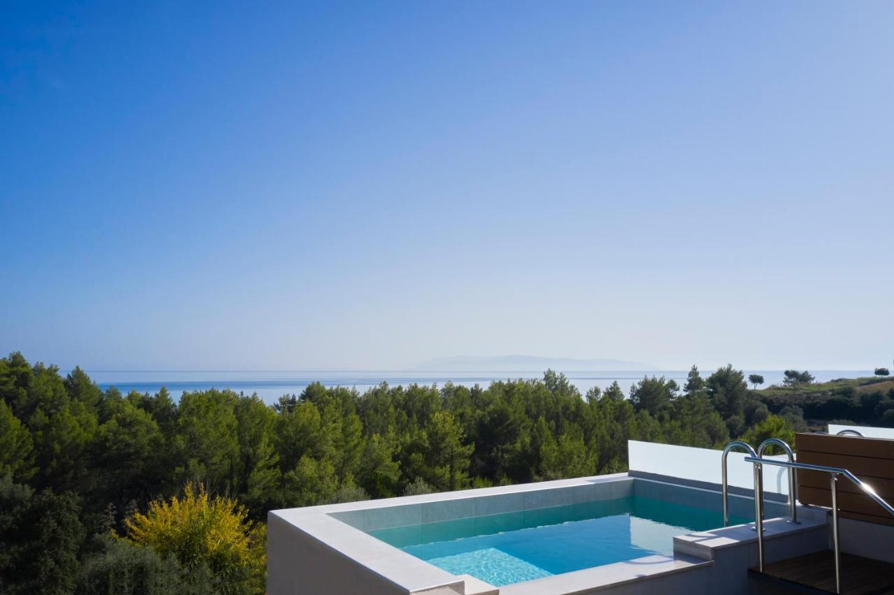 Celestial All Suites Afrato Exterior foto